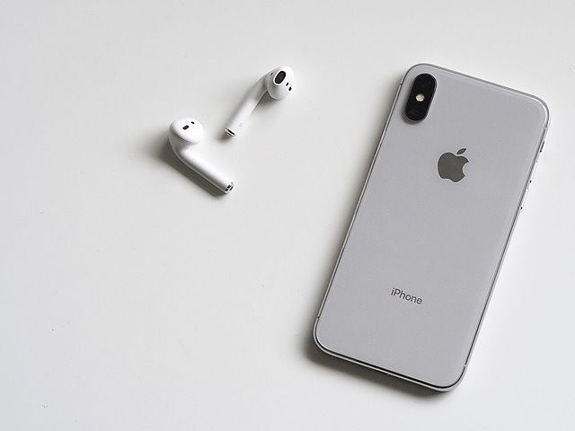 airpods a iphone